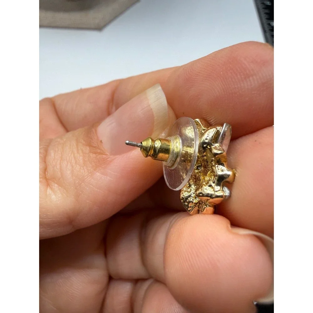 Vintage Gold Tone Crystal Pinwheel Stud Earrings Black Enamel Accent Statement - Picture 4 of 5